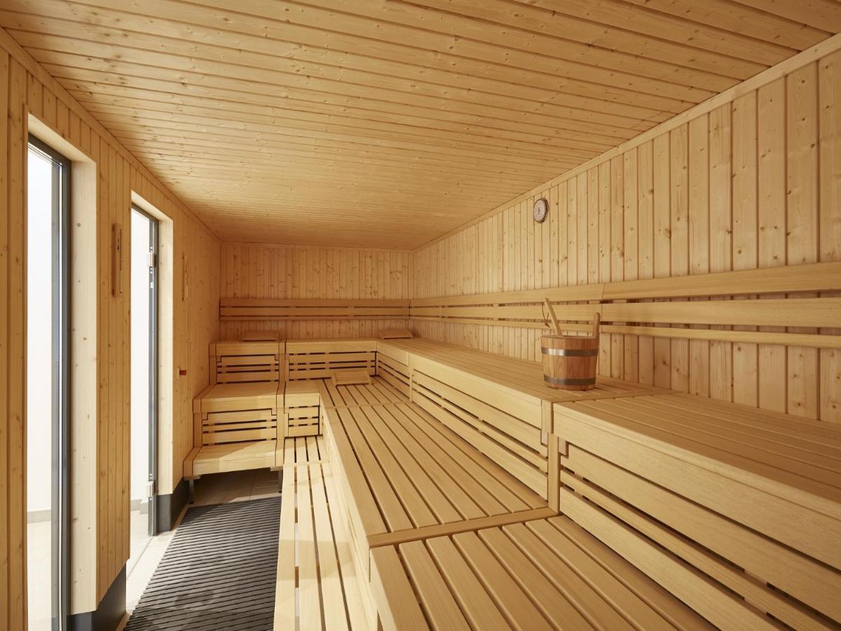 Reetland Am Meer - Premium Reetdachvilla Mit 3 Schlafzimmern, Sauna Und Kamin F23 Dranske Bagian luar foto
